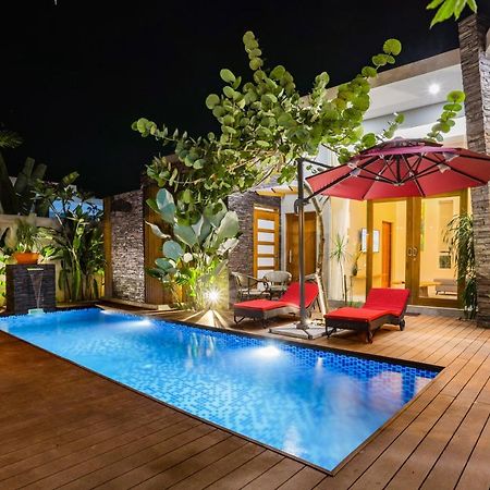 Maneh Villa Langkawi - Private Pool Pantai Cenang  Exterior photo